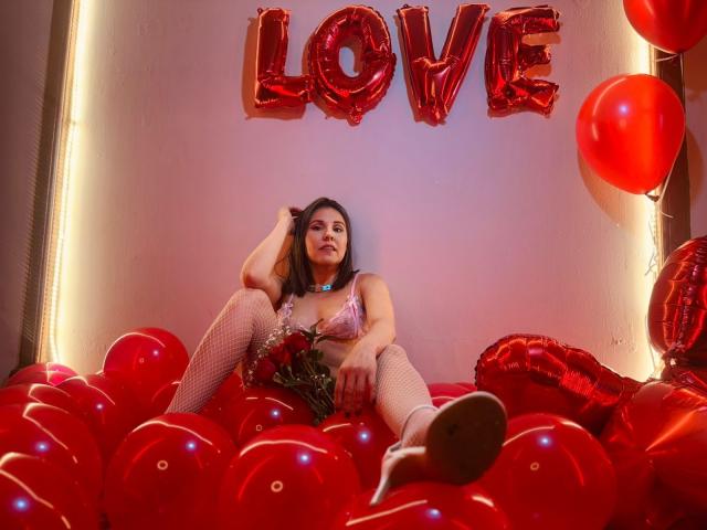 AdelaShery - Sexe cam en vivo - 24308409