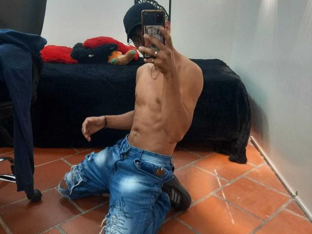DeyerHot69 - Sexe cam en vivo - 24309597