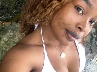 MadinsonLopez - Live Sex Cam - 24309705
