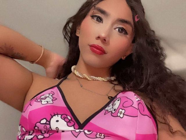 MiaSoldatty - Live sex cam - 24312861