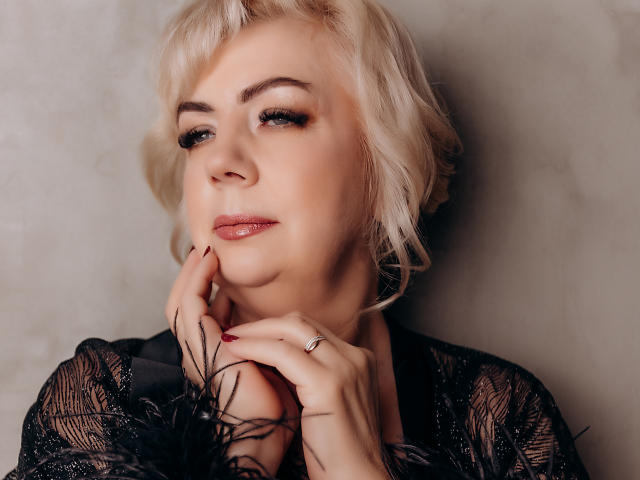 BozhenaNude - Camera khiêu dâm &amp; quyến rũ trực tiếp - 24313589