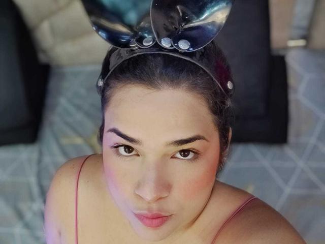 AntonelaPark - Live porn &amp; sex cam - 24316849