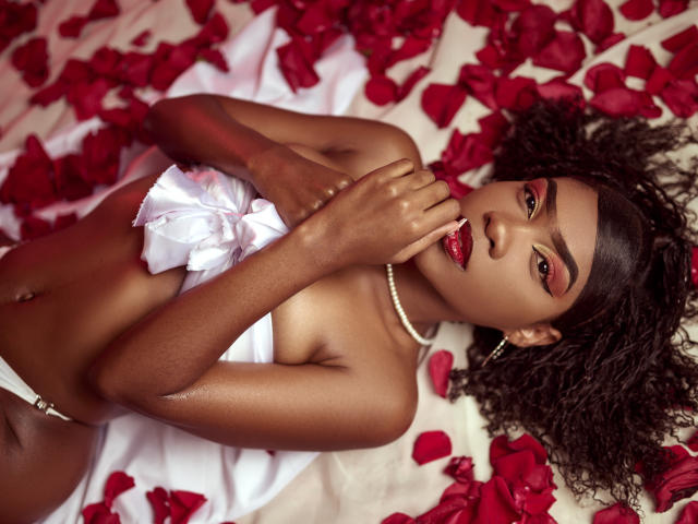 AlanaPatel - Sexe cam en vivo - 24317369