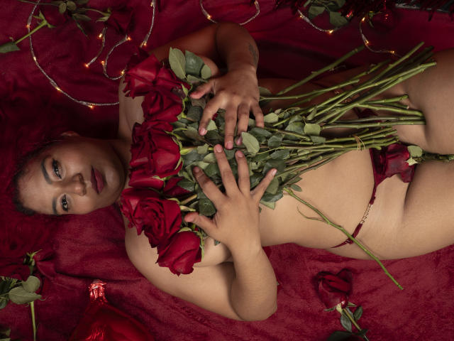 NoeliaVictoria - Live porn &amp; sex cam - 24318529