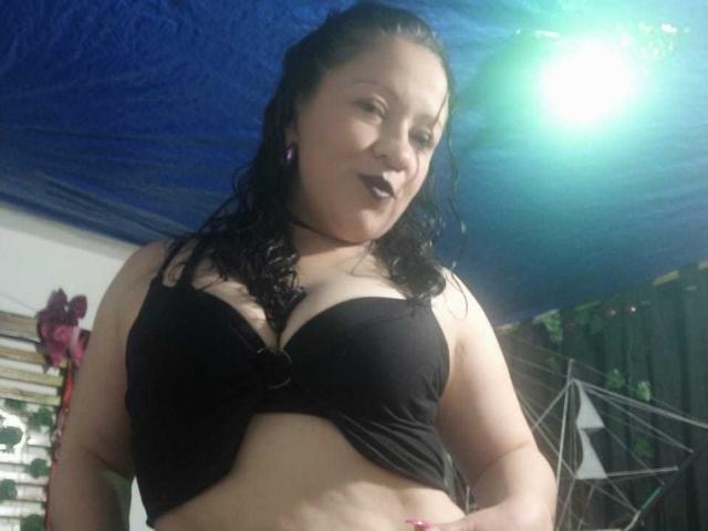 CharloteEzra - Live sexe cam - 24319497