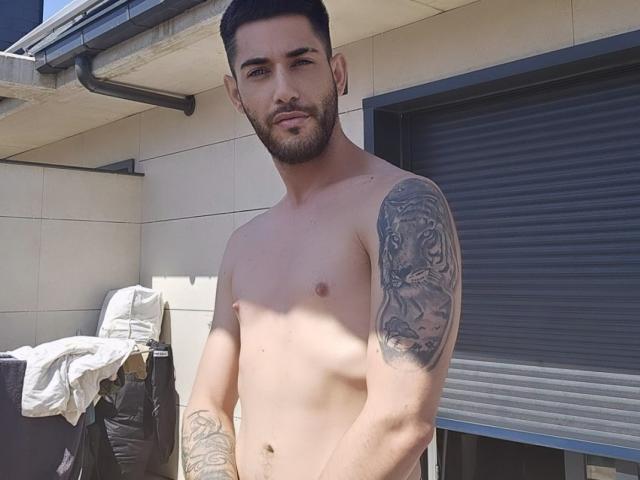 AlessRicalle - Live porn &amp; sex cam - 24321321