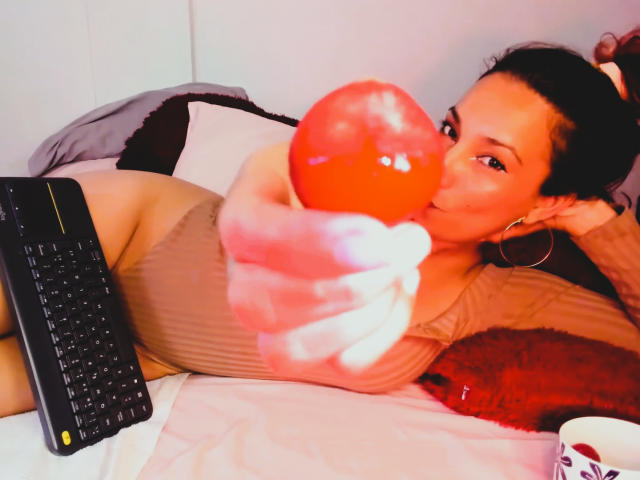 AmberDemons - Live sex cam - 24321425