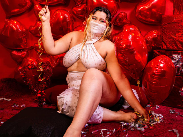 SalmaAzaman - Live sex cam - 24323833