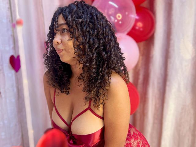 RebeccaMils - Live sex cam - 24326241