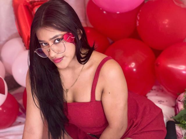 OliviaSmitth - Live Sex Cam - 24326641