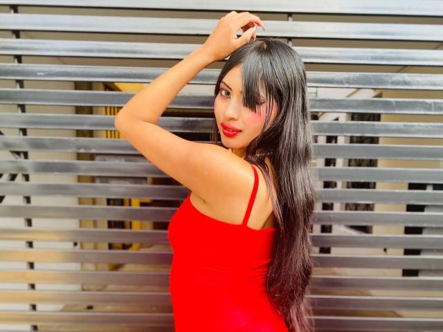 EmmaaRodriguez - Live sexe cam - 24327109