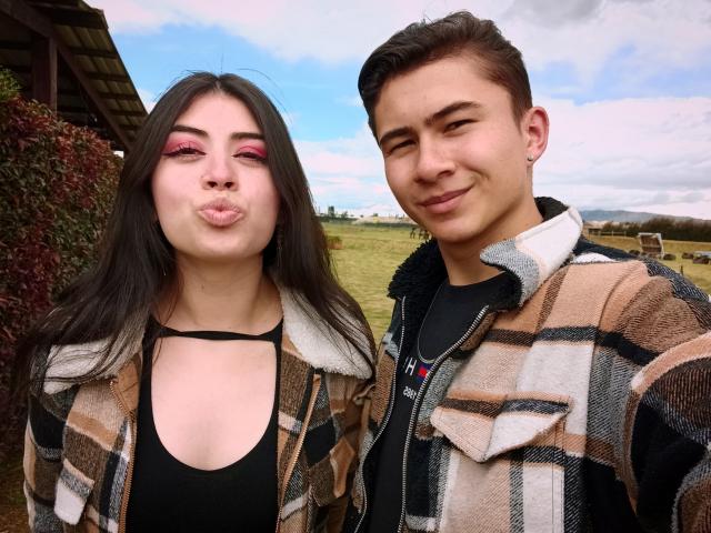 NoahAndRose - Live sex cam - 24327205