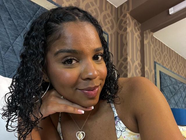 LisaMendez - Sexe cam en vivo - 24327677