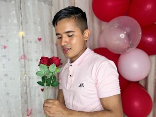 DayanWilly - Live sex cam - 24328125
