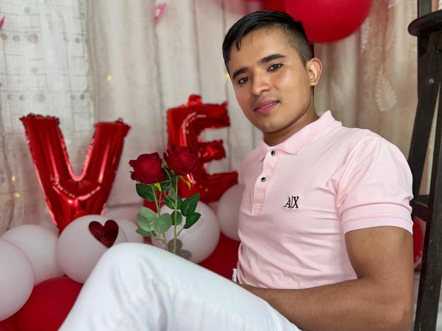 DayanWilly - Live porn &amp; sex cam - 24328149