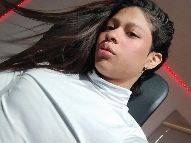 ErickKing - Live porn &amp; sex cam - 24335317