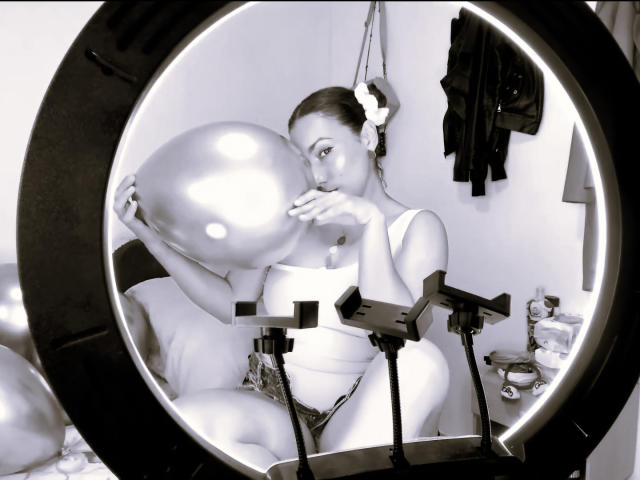 AmberDemons - Live sex cam - 24338121