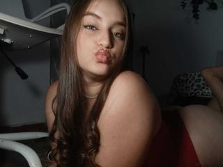 TaniaCooper69 - Live porn &amp; sex cam - 24340365
