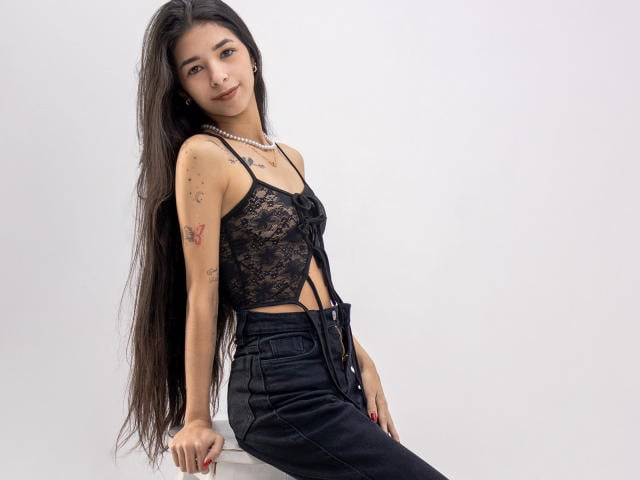 LisaBrunett - Live porn &amp; sex cam - 24340685