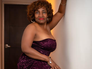 PatriciaLaens - Camera khiêu dâm &amp; quyến rũ trực tiếp - 24348873