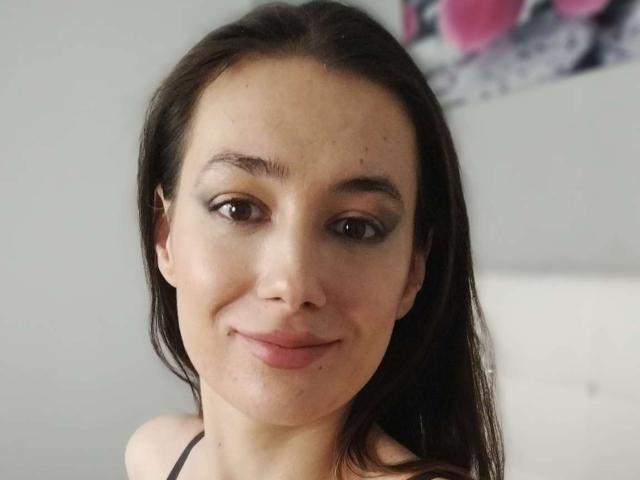 JuliaHuntis - Live porn &amp; sex cam - 24354517