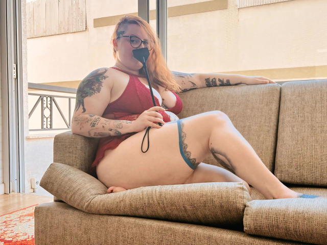 LadyValk-hot - Sexe cam en vivo - 24356829