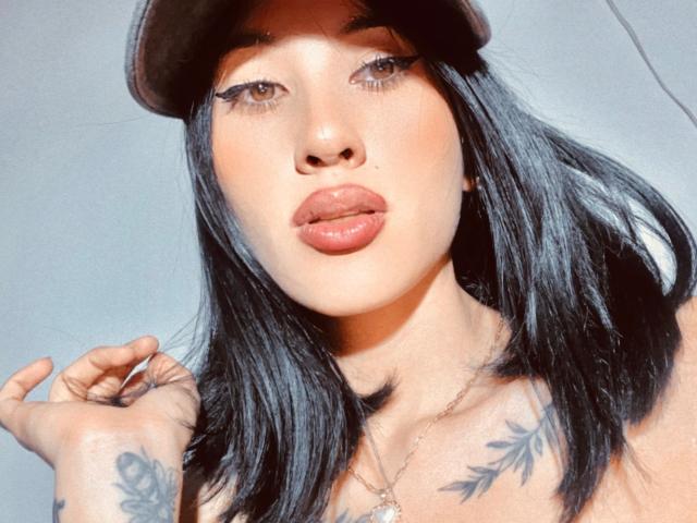 HarleyRoods - Sexe cam en vivo - 24357149