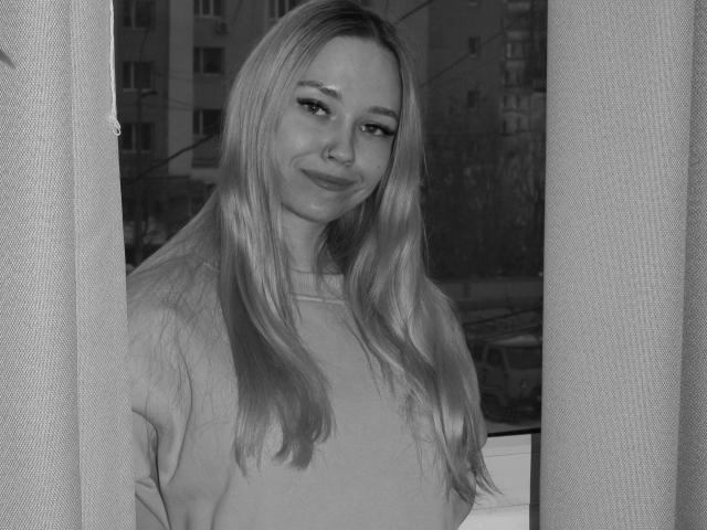 JuliaJones - Live porn &amp; sex cam - 24364577