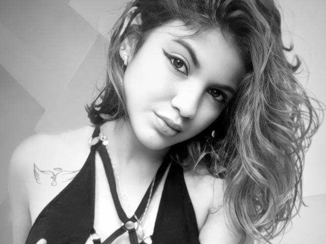EmyBecker - Sexe cam en vivo - 24365373