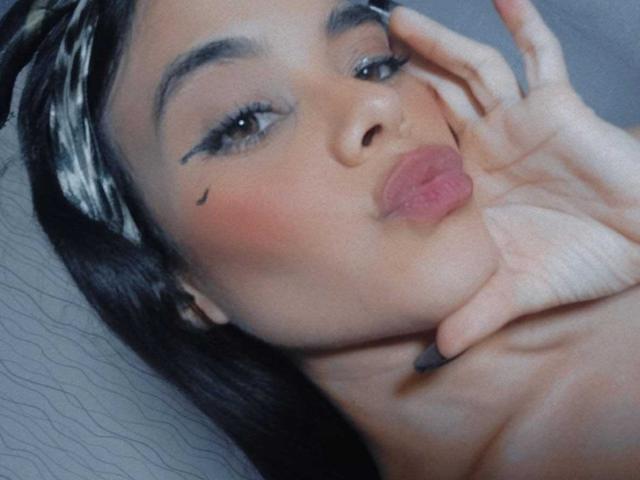 SophieAlessia69 - Live Sex Cam - 24370101