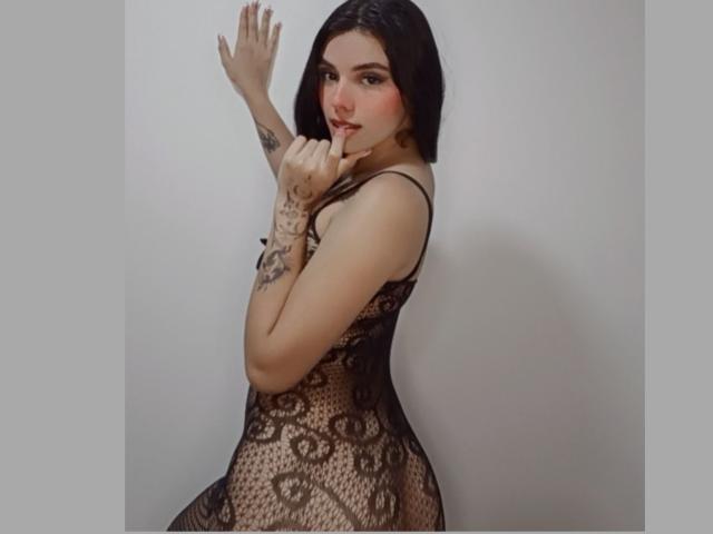 GuadalupeClak - Live porn &amp; sex cam - 24372641