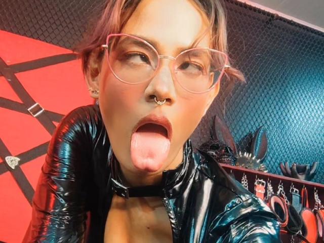 MelisaSavino - Live porn &amp; sex cam - 24375469