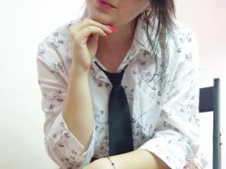 Kellsie - Webcam live exciting with a being from Europe Sexy babes 