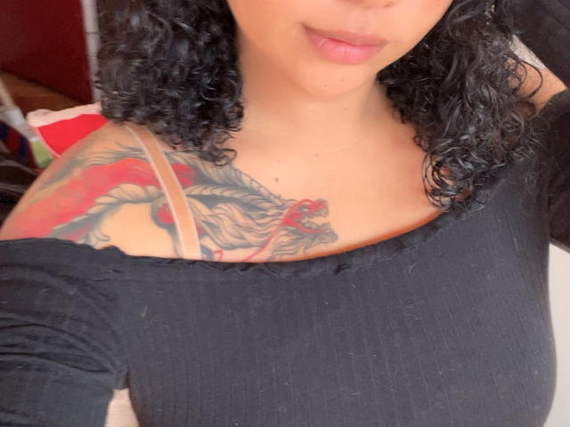 OctaviaSteel - Sexe cam en vivo - 24376997