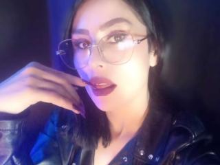 VioletaWhitee - Live sex cam - 24381345
