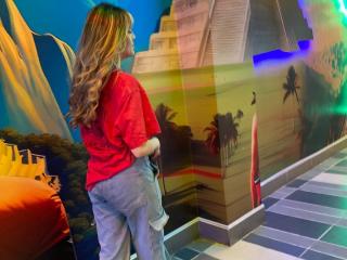 LivelyVanderWood - Sexe cam en vivo - 24382069