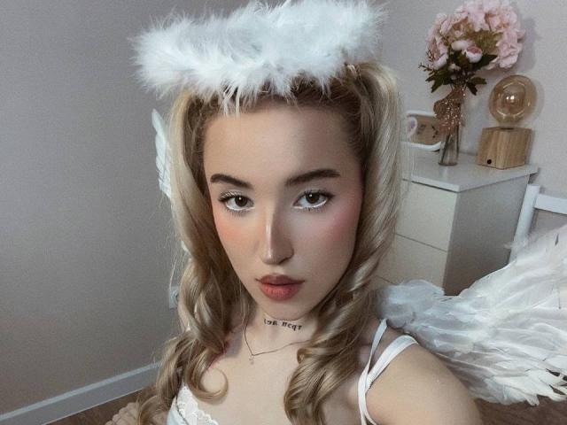 MillyPopa - Live porn &amp; sex cam - 24382813