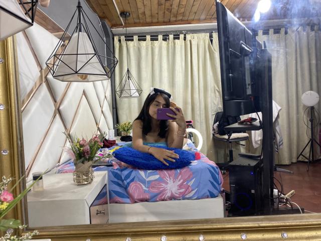 NicollSanchez - Live sex cam - 24384957