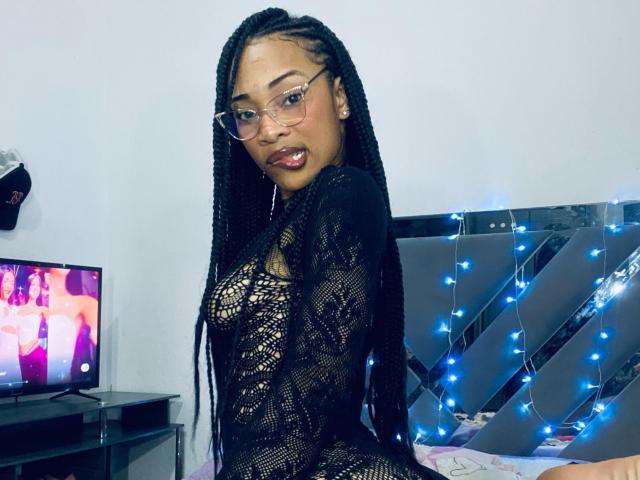 ElaHott - Live sex cam - 24385117