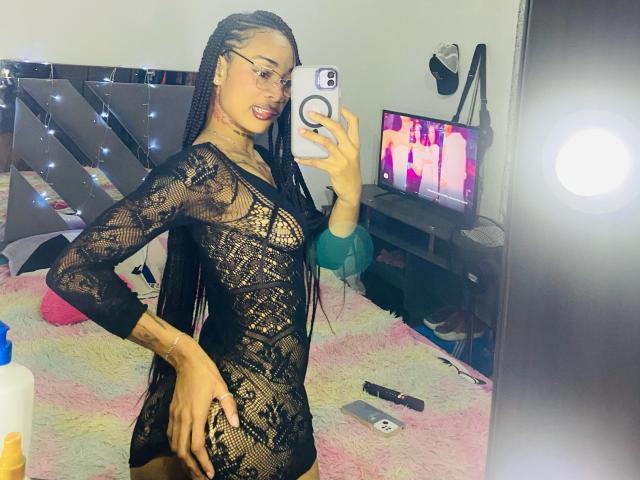 ElaHott - Live sex cam - 24385193