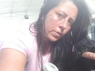 BellaSmitt - Live sex cam - 24385325