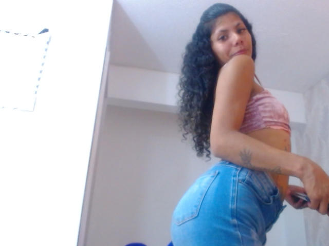 StormyWetsBluk - Sexe cam en vivo - 24385709