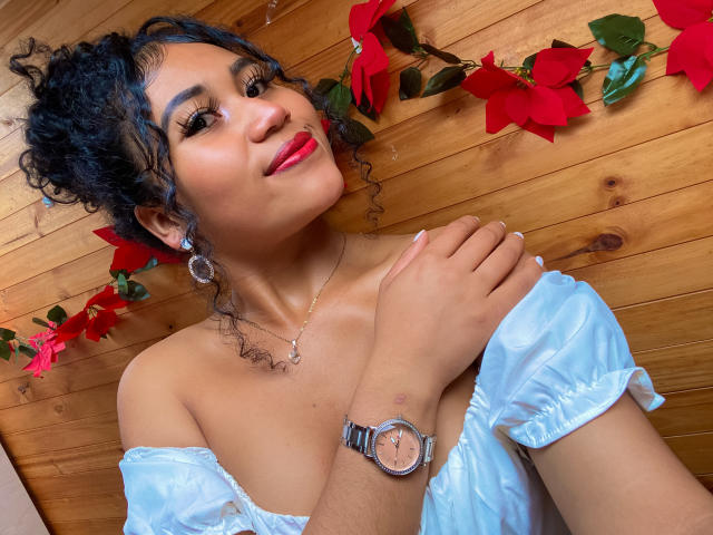 SophieSonyas - Live Sex Cam - 24386761