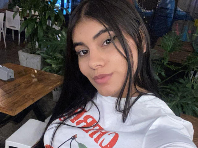 AbbyKey - Live sexe cam - 24386773
