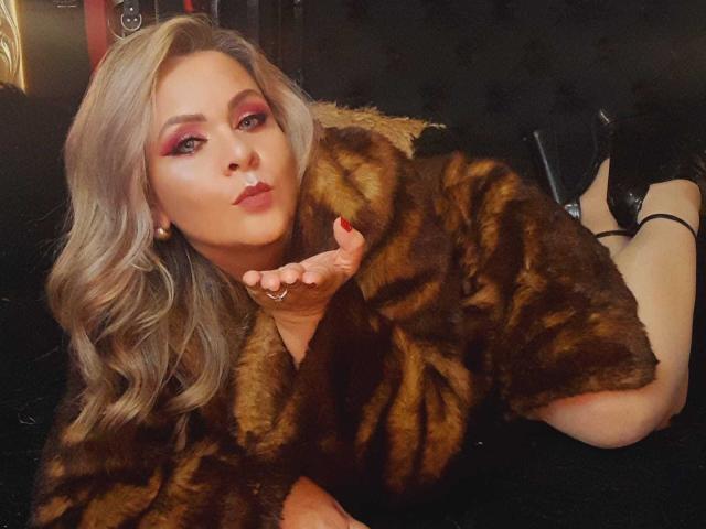 VictoriiaGray - Sexe cam en vivo - 24388417