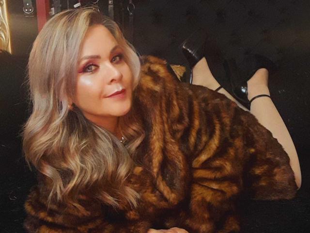 VictoriiaGray - Sexe cam en vivo - 24388465