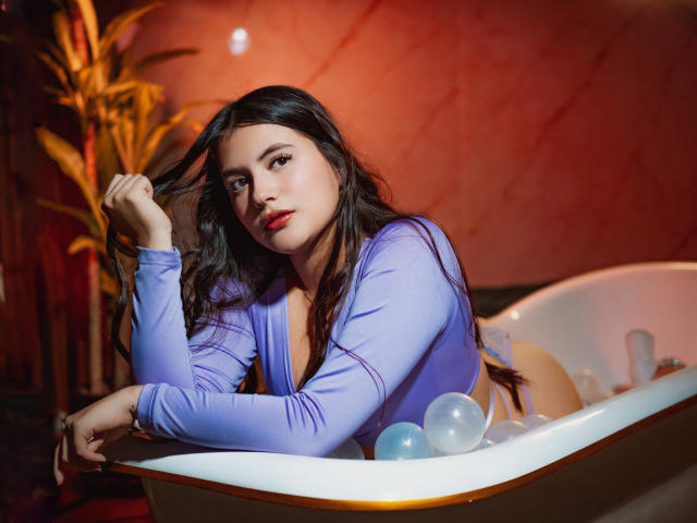 MiaLeiya - Sexe cam en vivo - 24389861