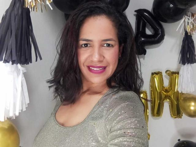 Joanet - Live sex cam - 24394257