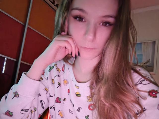 KiraFine - Sexe cam en vivo - 24395873