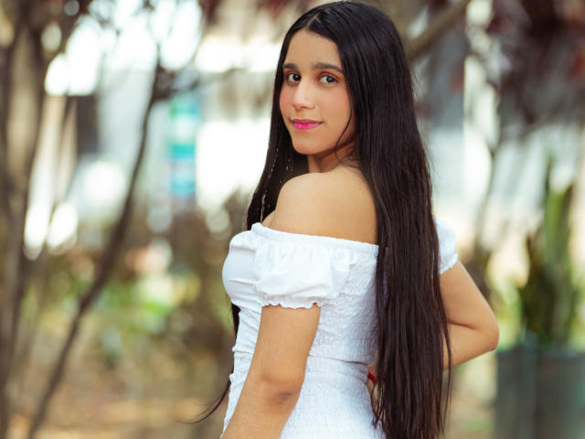 TiffannyRose - Live Sex Cam - 24397085